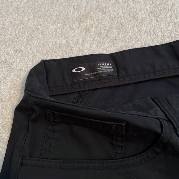 Oakley Black Pants - 38W x 32L - Like New - Picture 2 of 4